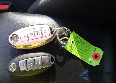 2018 Nissan Sentra Sv z USA, uszkodzony, nr VIN 3N1AB7AP2JL618561